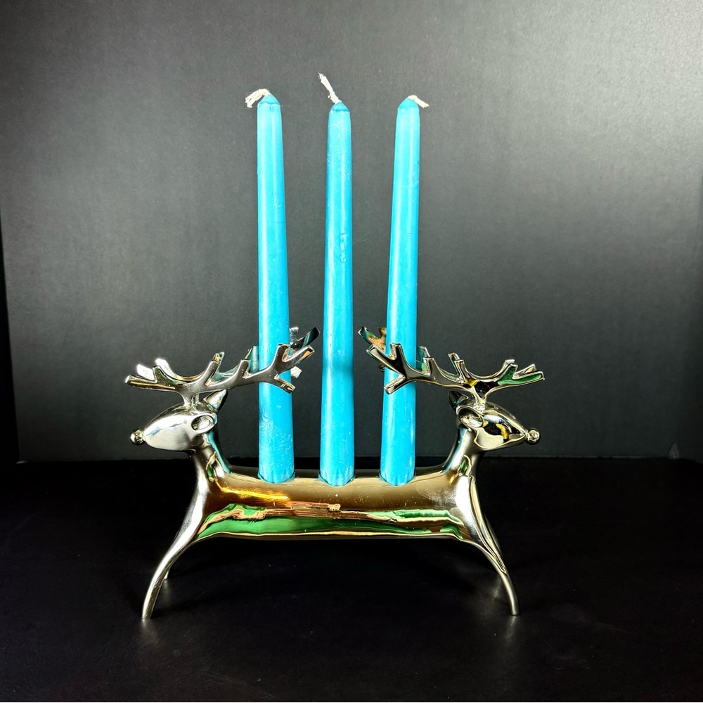 Vintage Pottery Barn Silvertone Metal Reindeer 3 Candlestick Holder Centerpiece - Picture 13 of 16